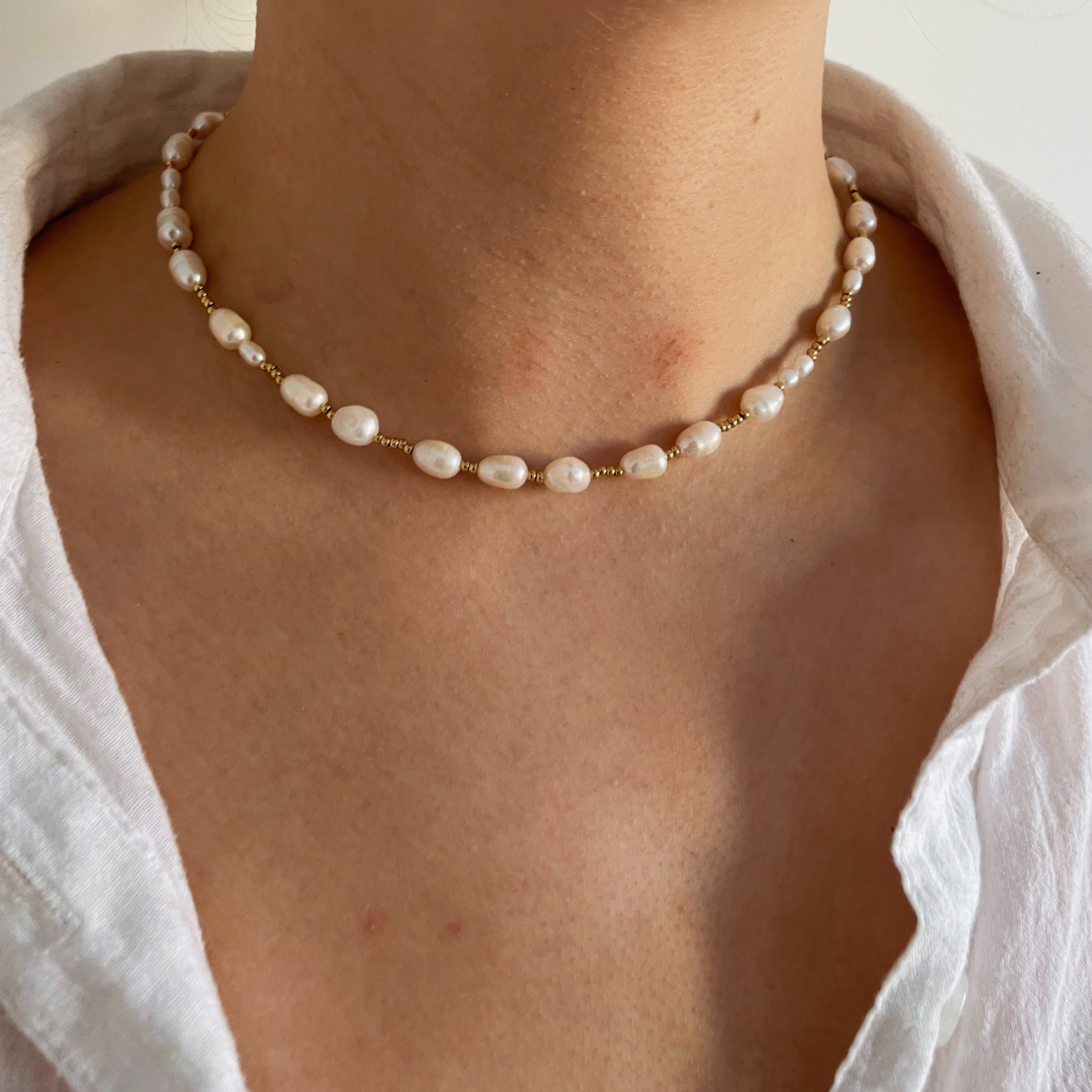 Lucia Pearl Necklace - Cosmic Chains