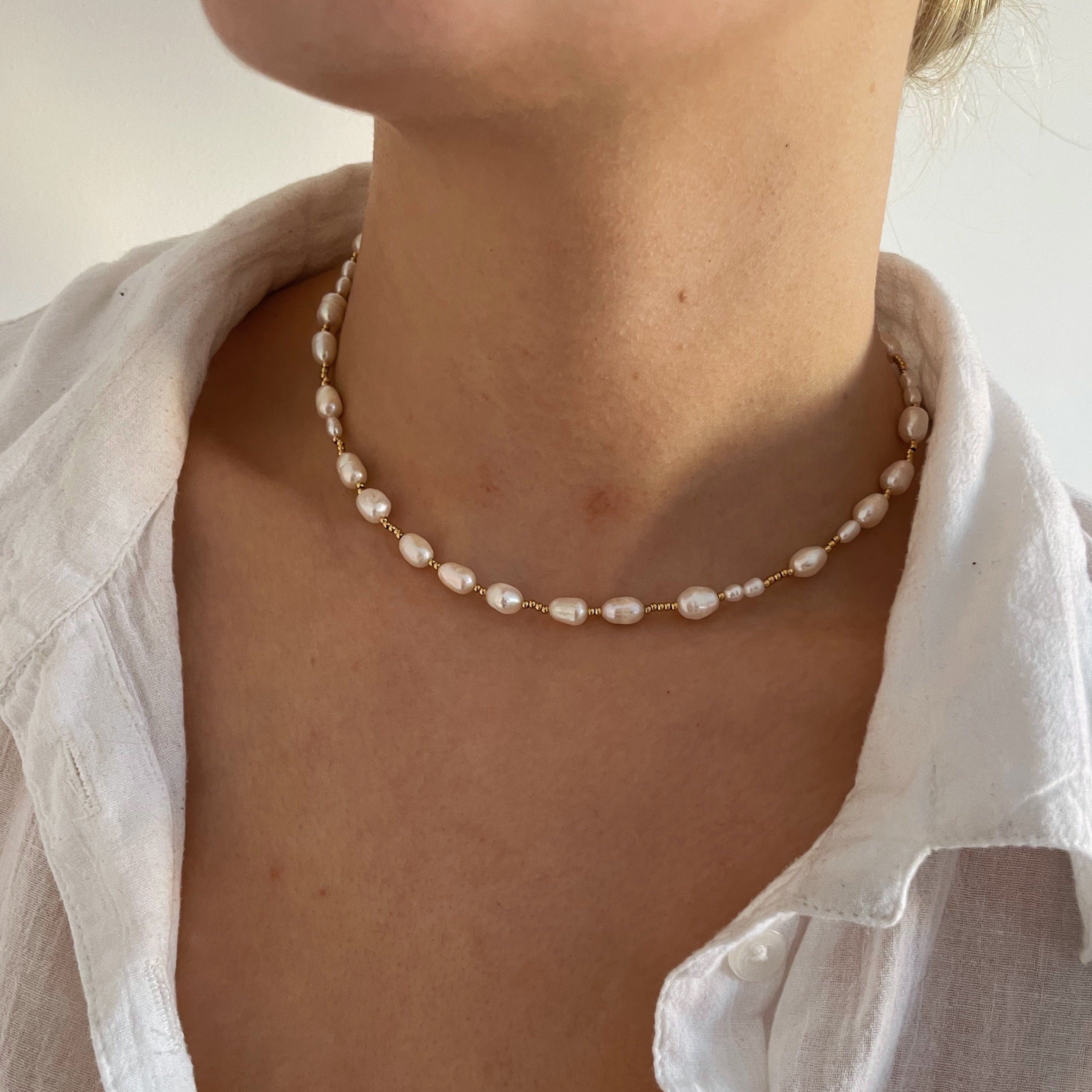 Lucia Pearl Necklace - Cosmic Chains