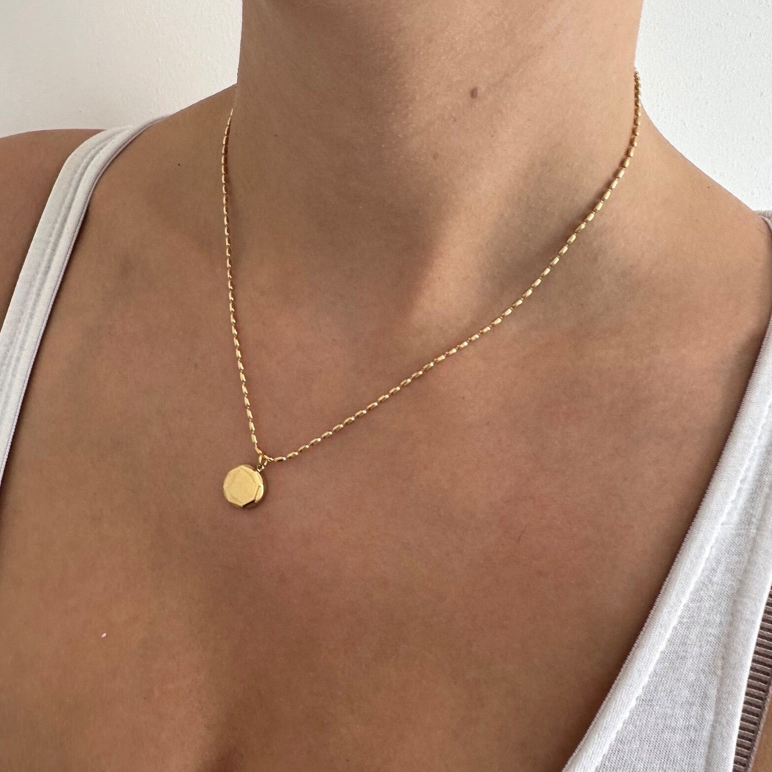 Coin Chain - Cosmic Chains
