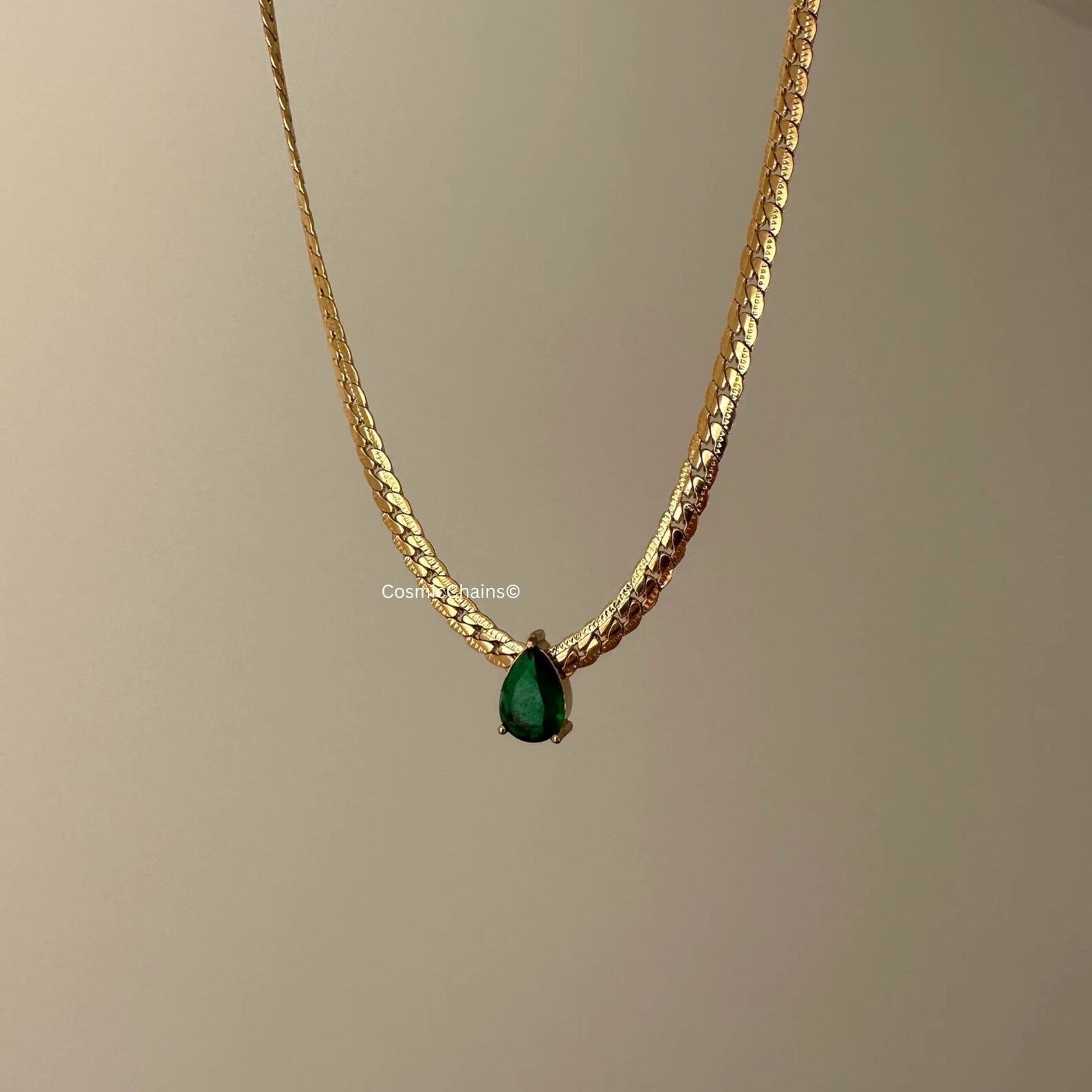 Green Aurora Chain - Cosmic Chains