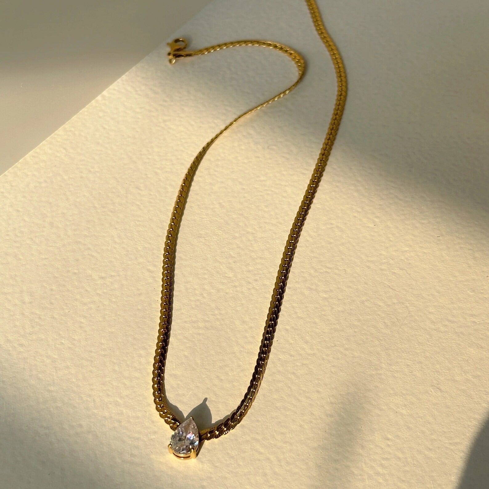 Clear Aurora Chain - Cosmic Chains