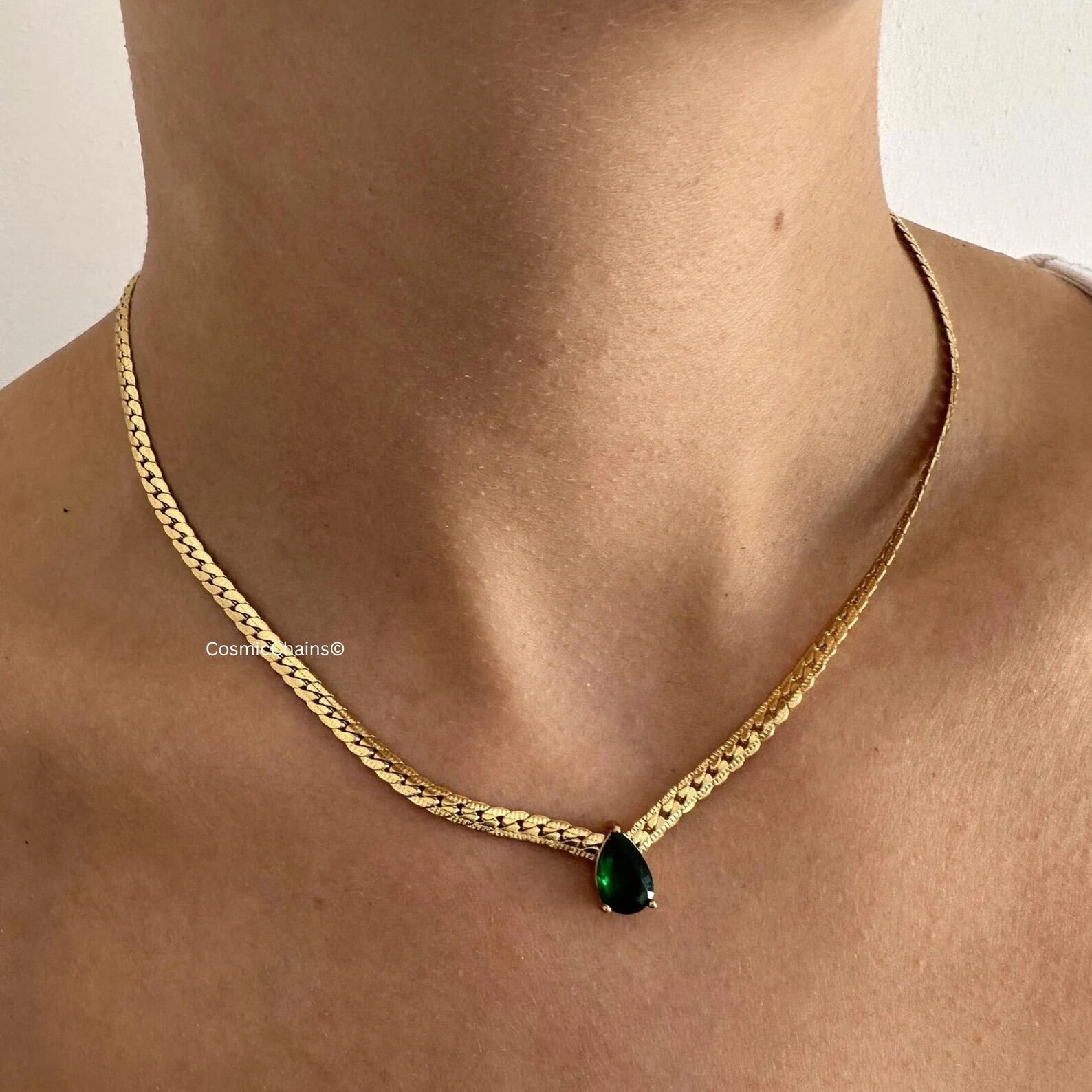 Green Aurora Chain - Cosmic Chains