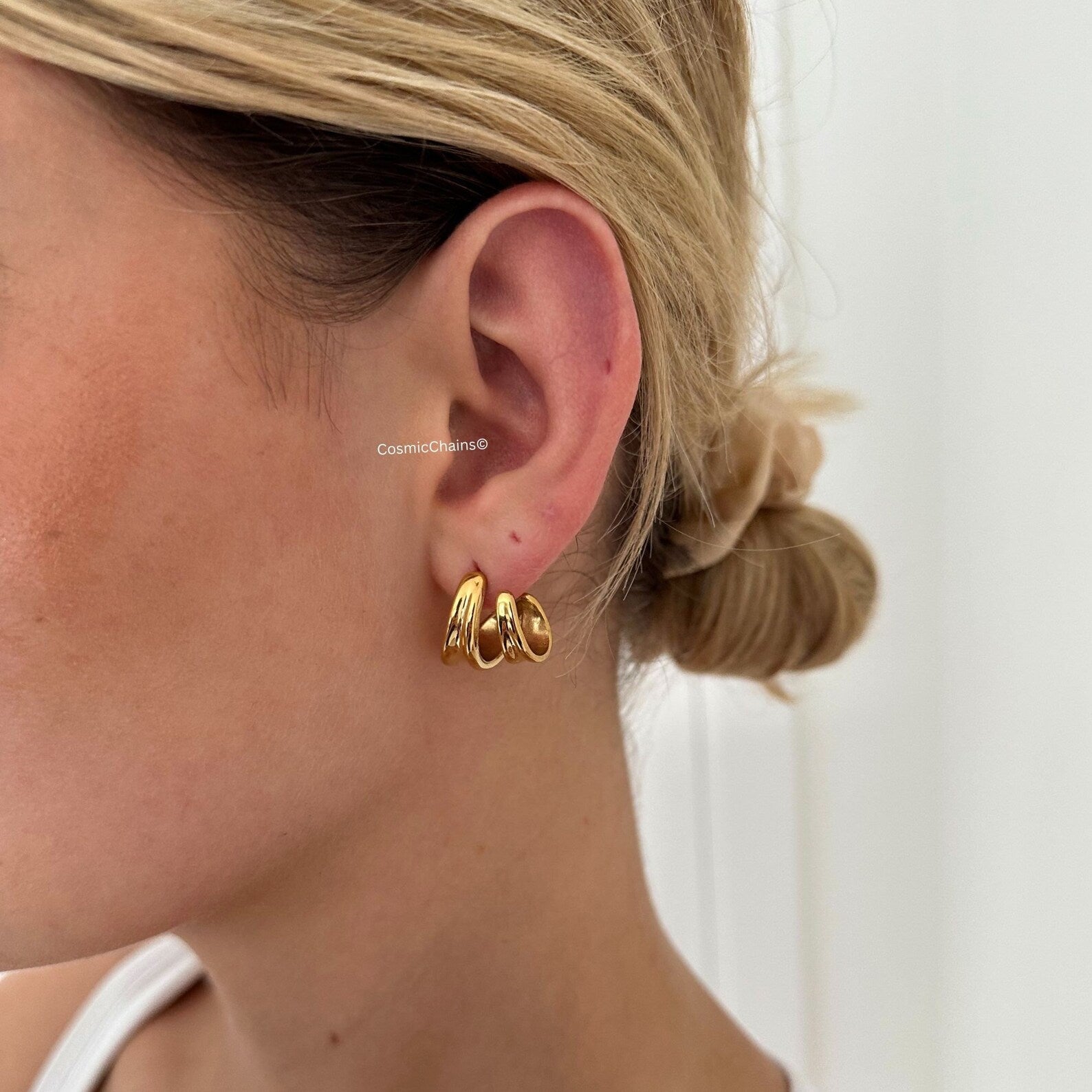 Water-safe double hoop earrings for everyday wear