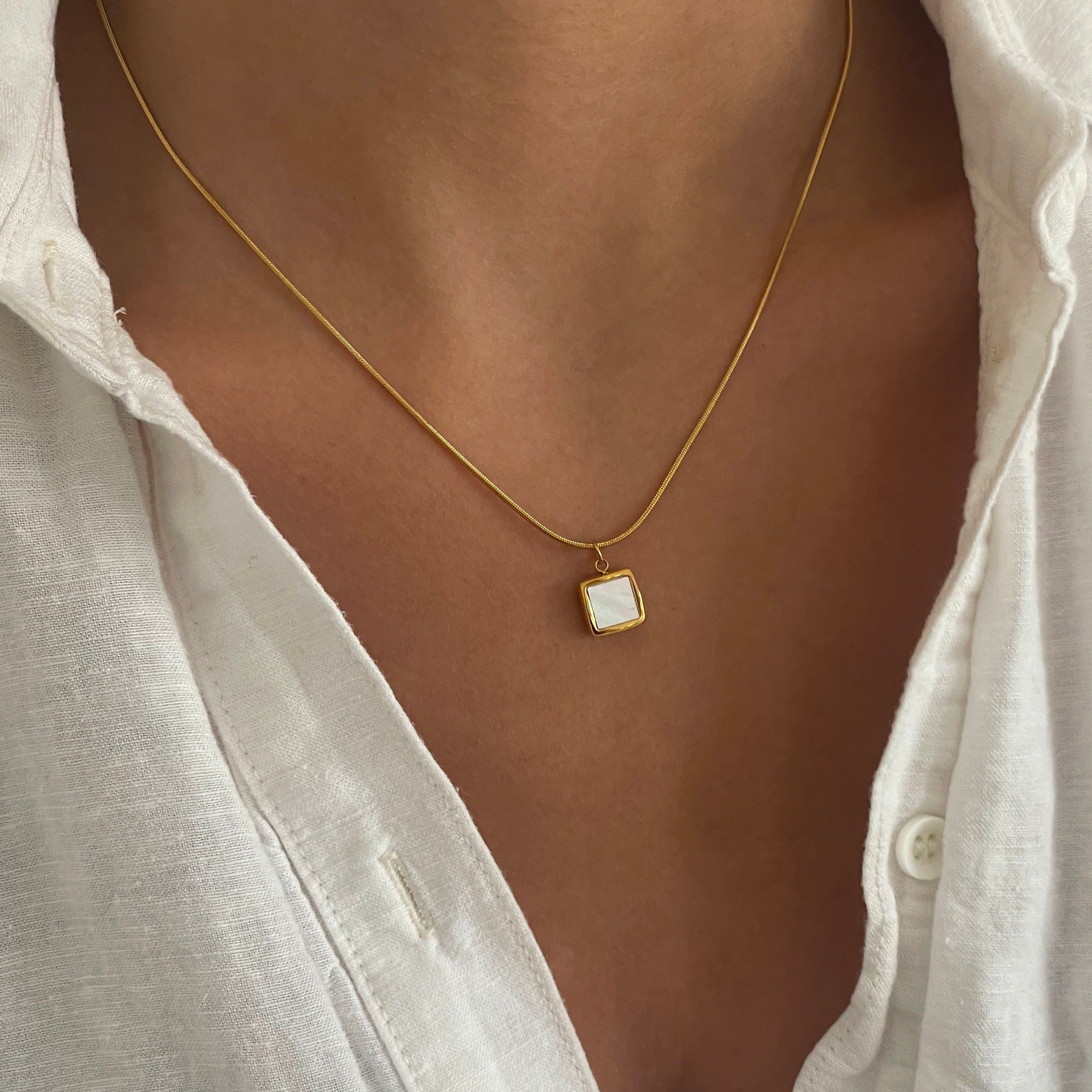 The Elle Necklace - Cosmic Chains