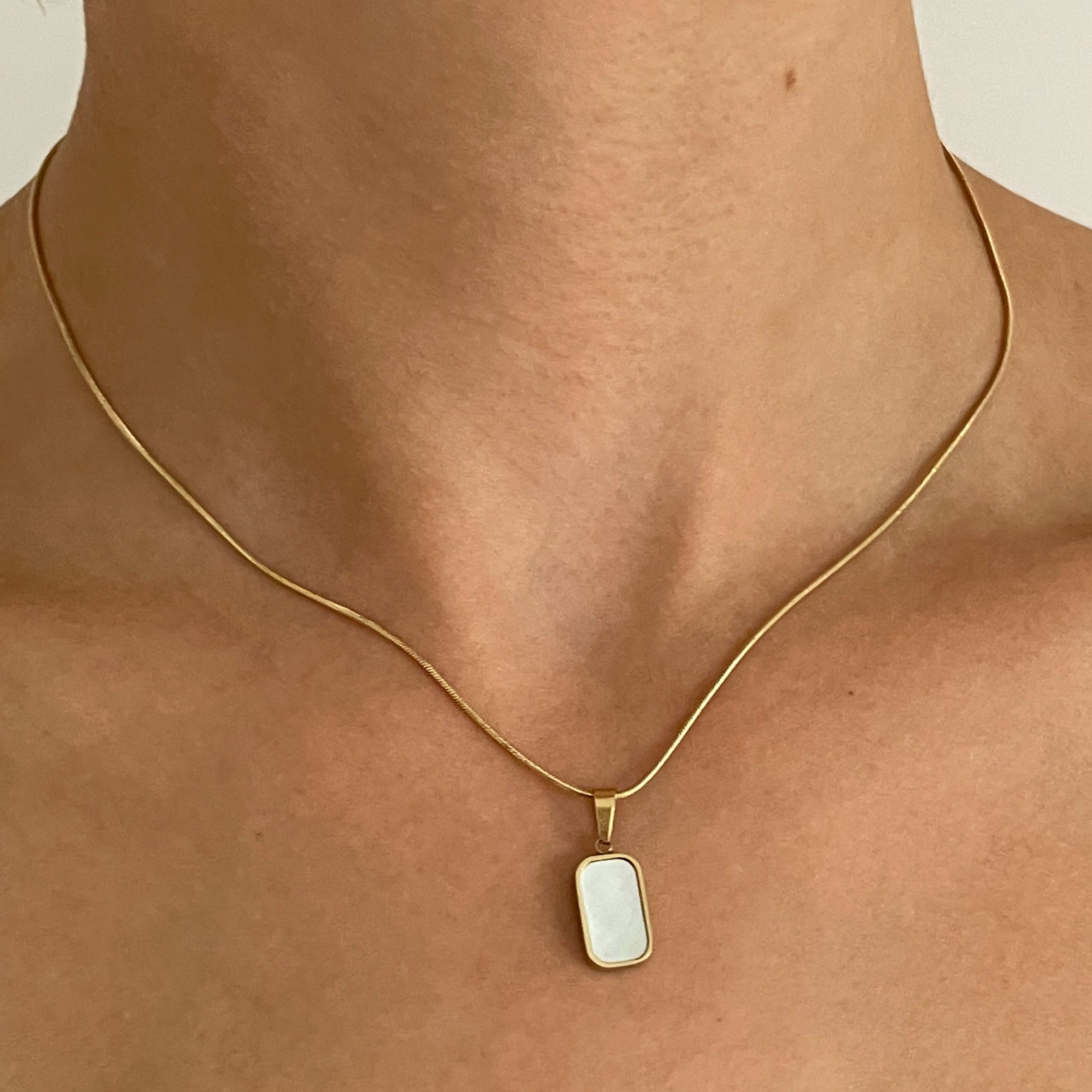 Double Sided Pendant Necklace