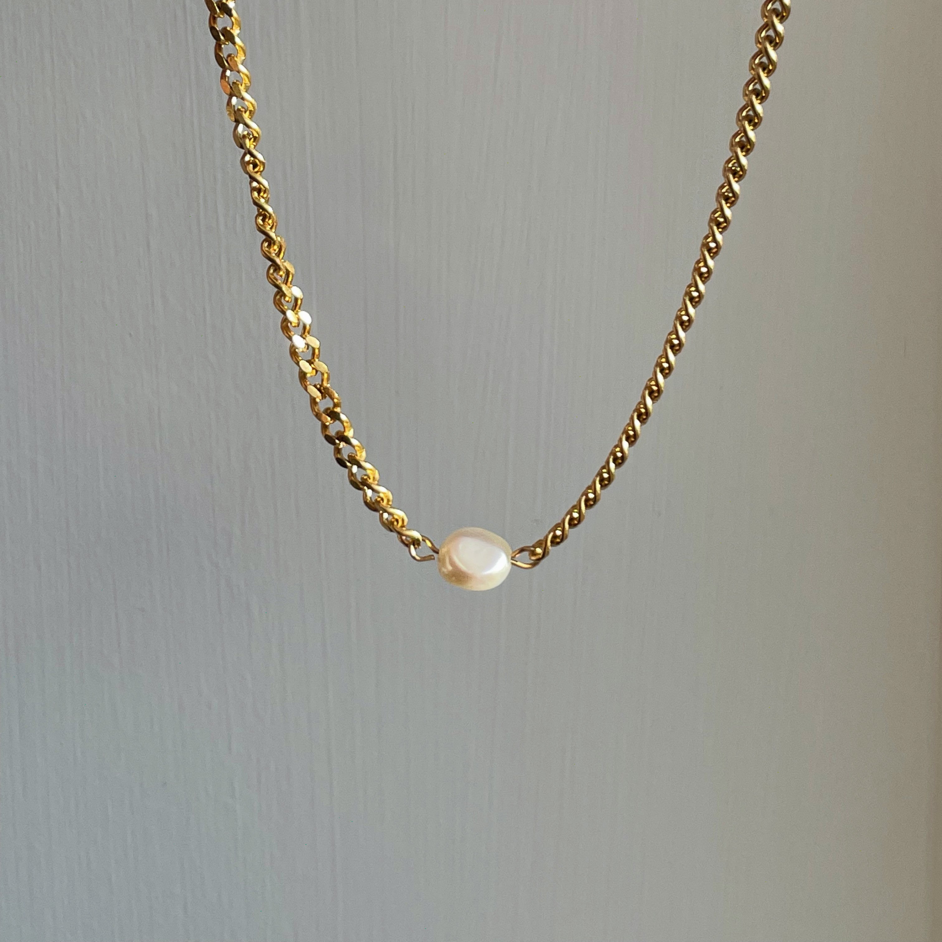 Pearl Chain Choker - Cosmic Chains