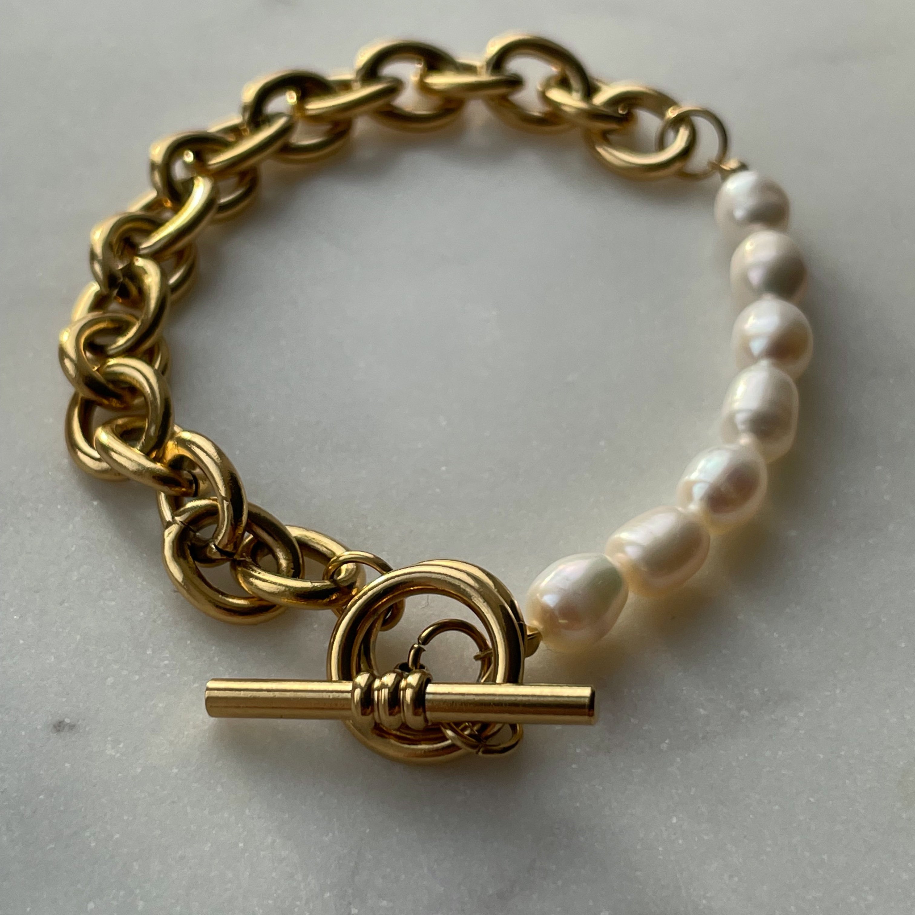 Pearl Chain Bracelet - Cosmic Chains 