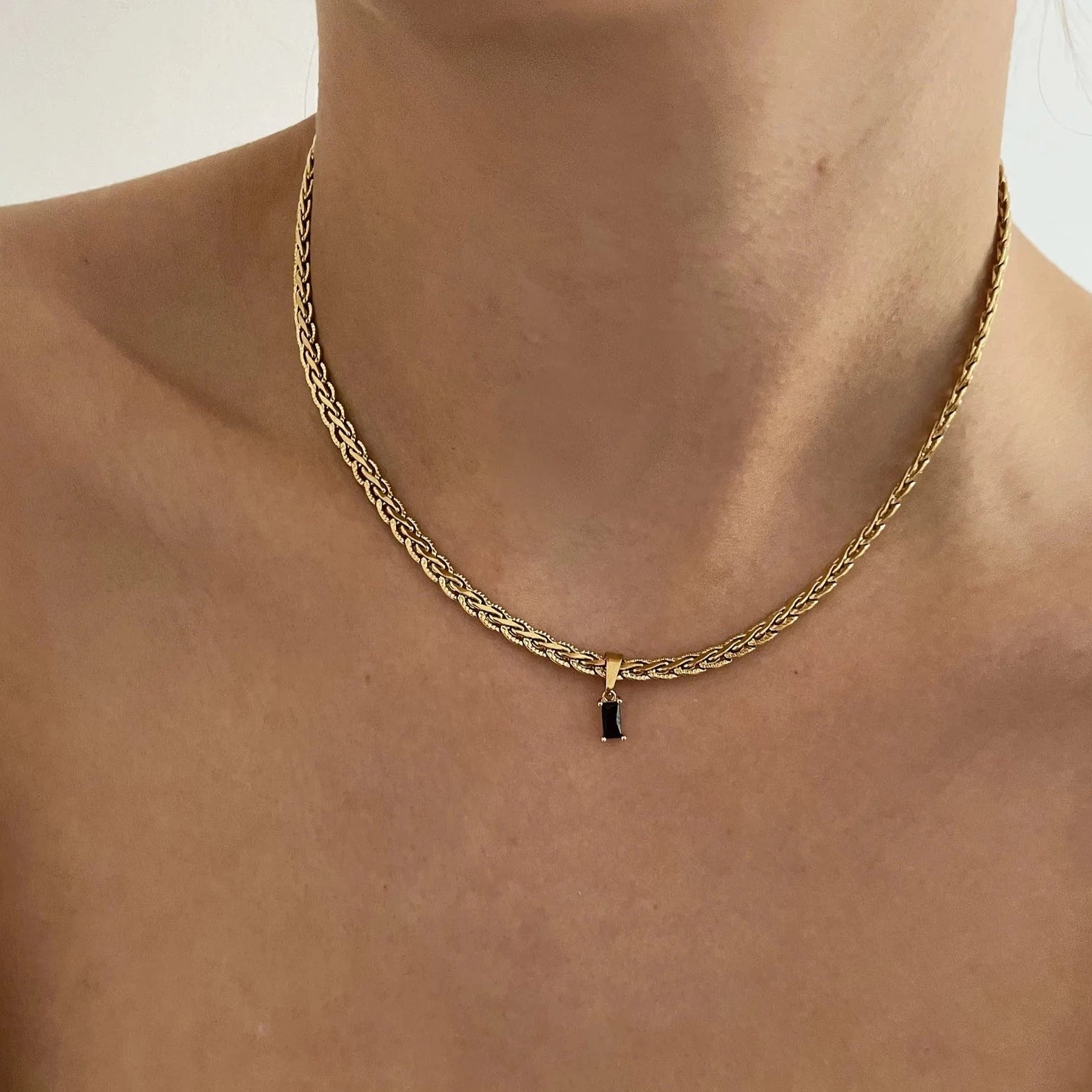 Black Gem Necklace - Cosmic Chains