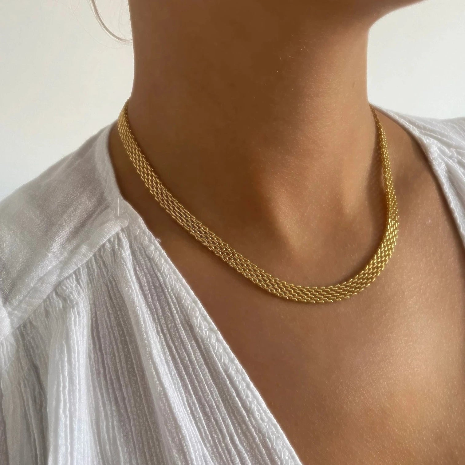 Vintage Gold Necklace is here to put a modern twist on gold necklaces for women