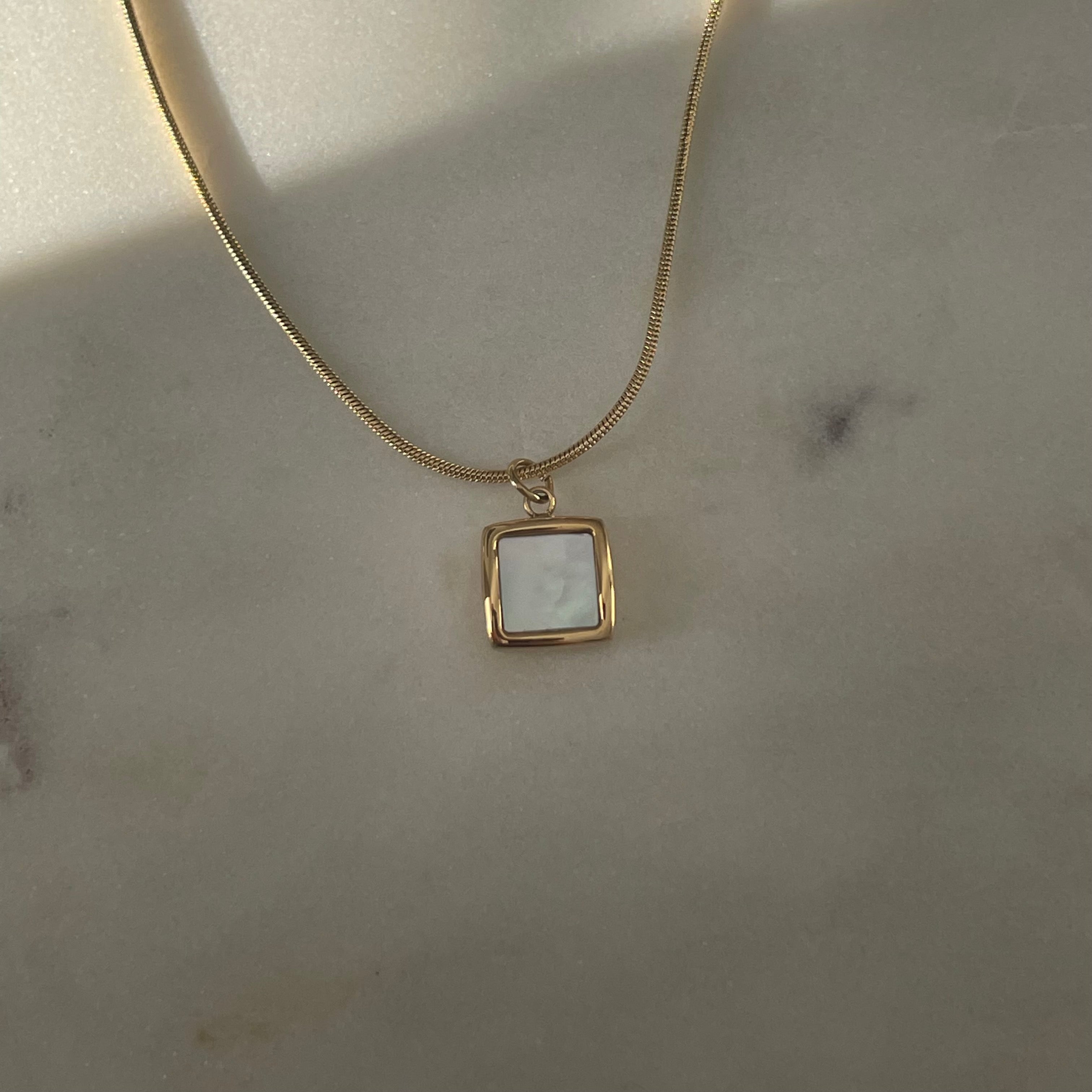 The Elle Necklace - Cosmic Chains