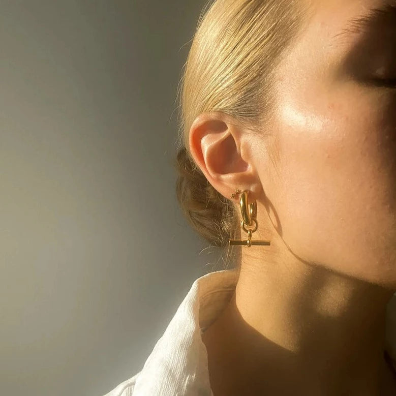 Gold Plated T-Bar Earrings - Ideal for Any Occasion