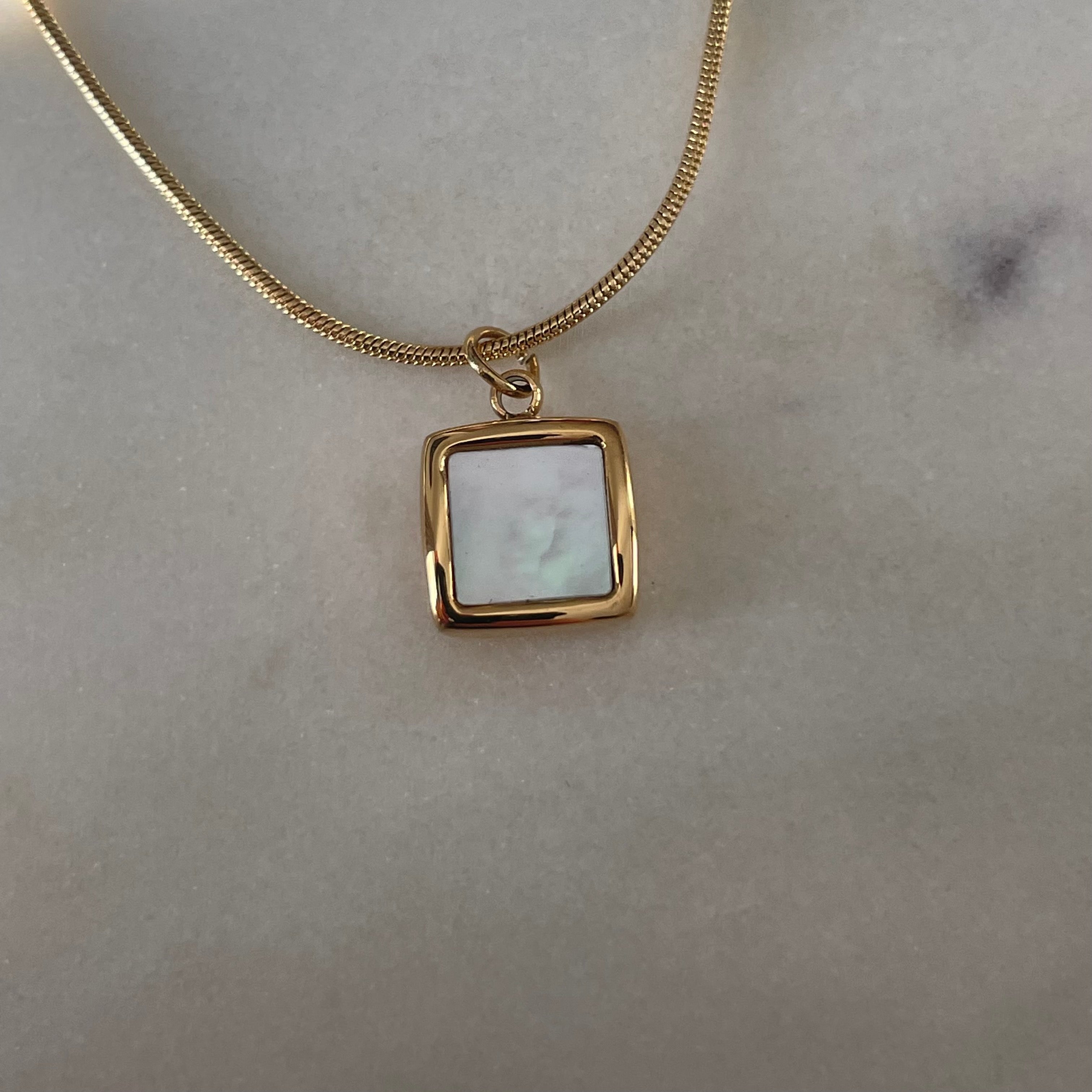 The Elle Necklace - Cosmic Chains