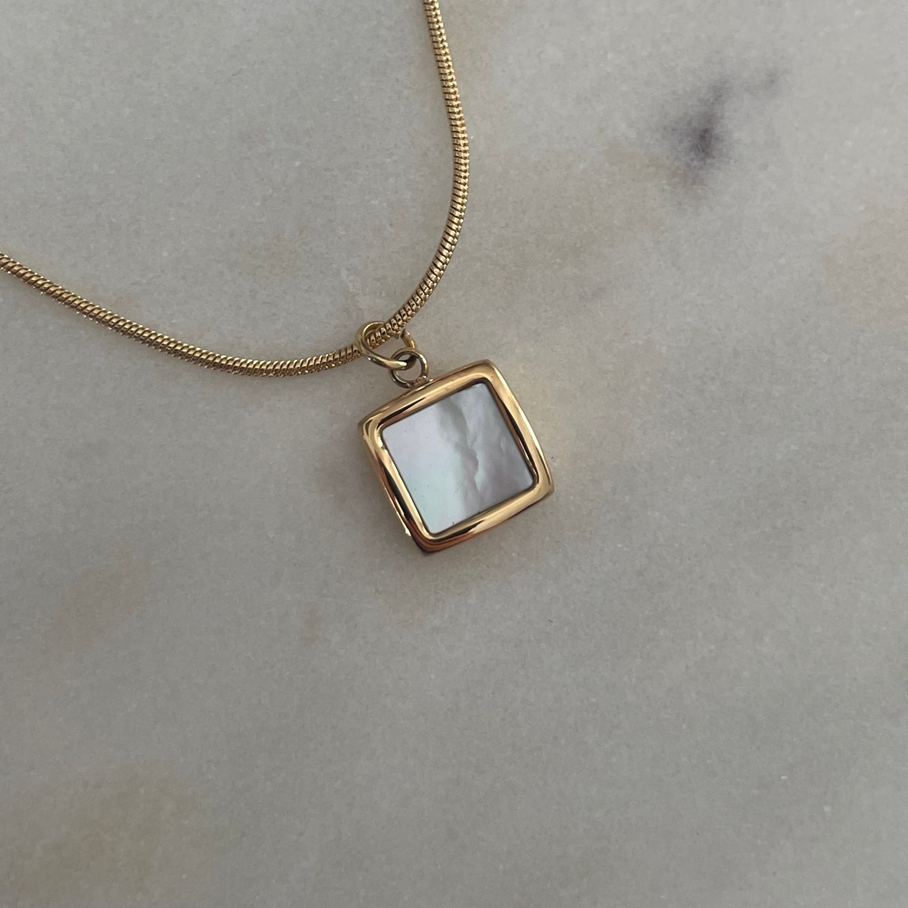 The Elle Necklace - Cosmic Chains