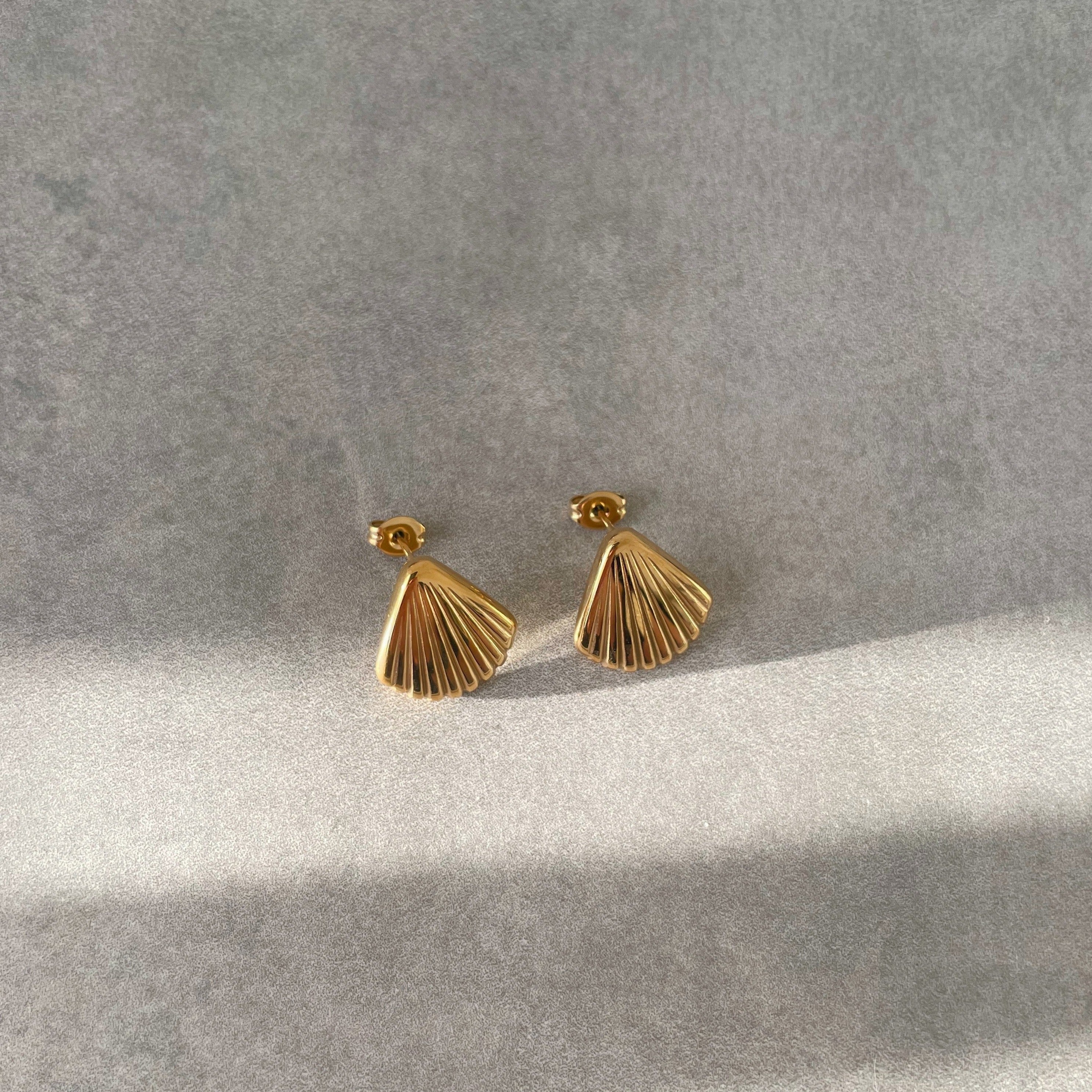 Chic Gold Shell Earrings for a touch of ocean glam