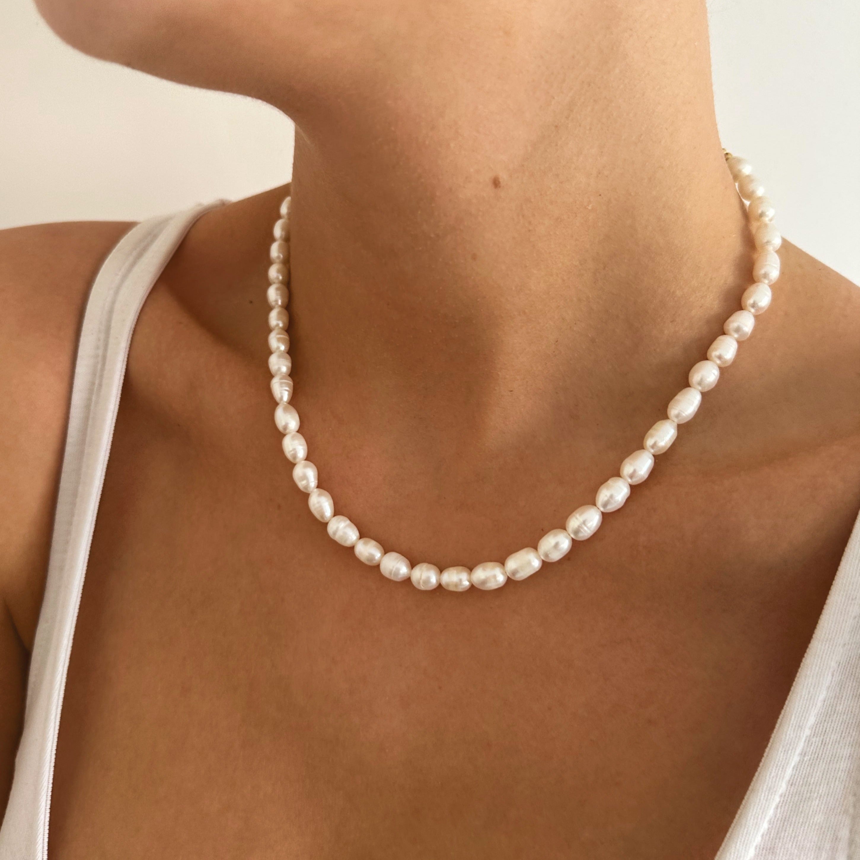 Simple Pearl Necklace - Cosmic Chains 