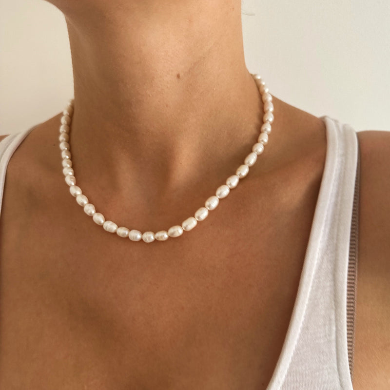 Buy Simple Kundan Big Pearl Necklace Earring And Teeka Set, Big Pearl  Necklace, Big Pearl Earrings,