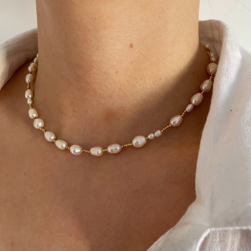 Lucia Pearl Necklace - Cosmic Chains 