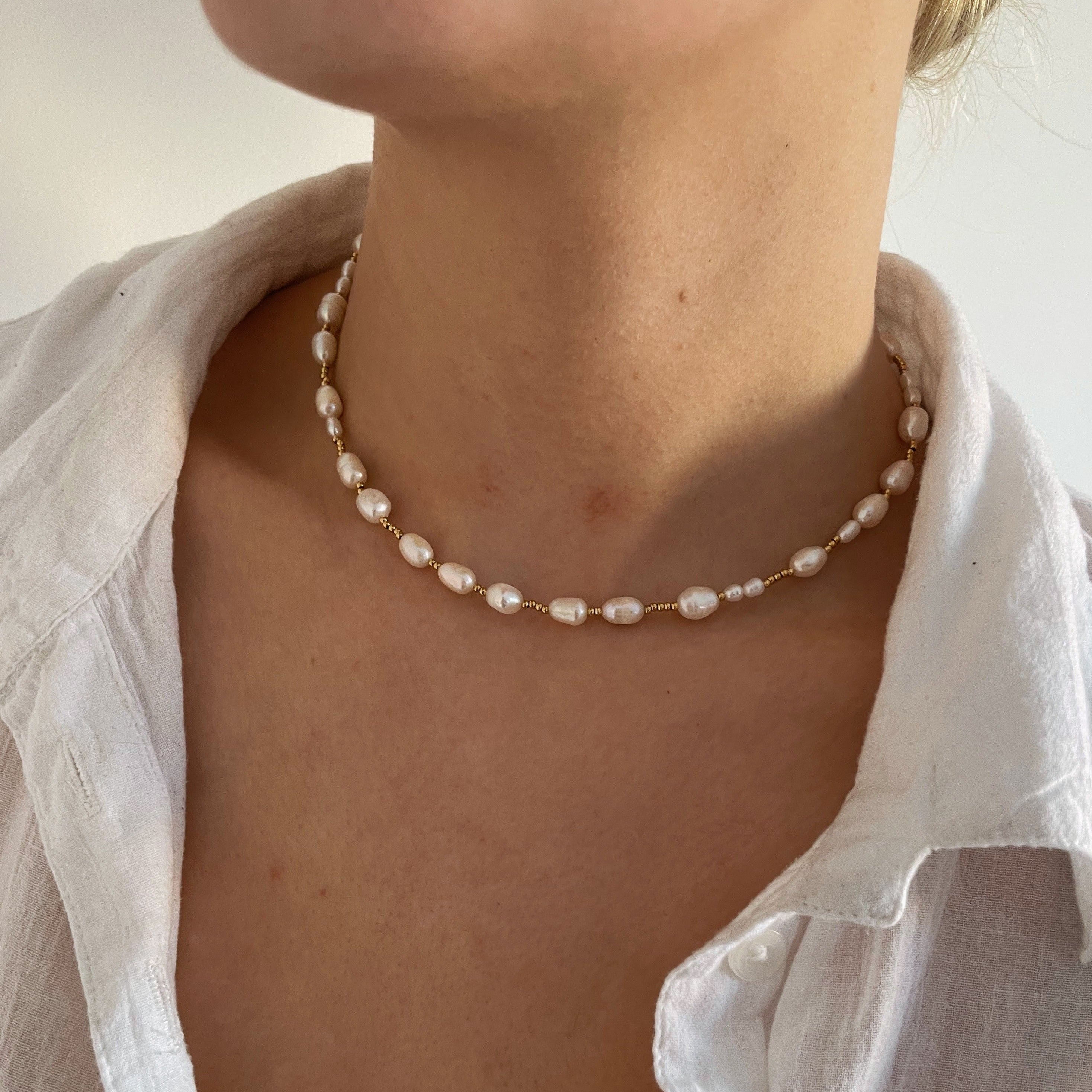 Lucia Pearl Necklace - Cosmic Chains 