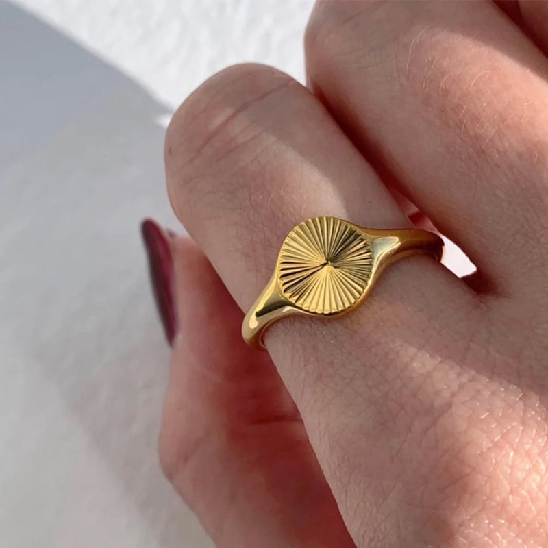 Sunburst Ring - Cosmic Chains 