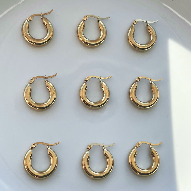 Simple Gold Hoops - Cosmic Chains 