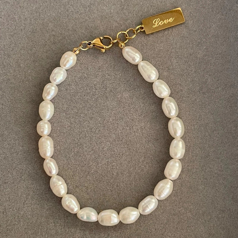Love 2025 pearl bracelet
